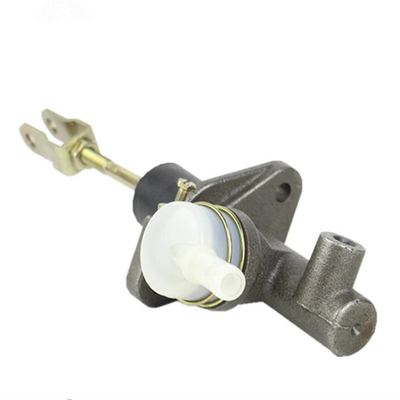Mobil Fitting Yuejin 1605Y001A0L08 Clutch Master Cylinder untuk Model NJ1038 Truck Parts