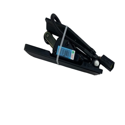 Pedal Akselerator Penghentian Mobil Gas Kopling Rem untuk HOWO Original Parts Aksesoris