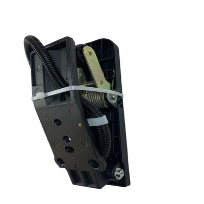 Pedal Akselerator Penghentian Mobil Gas Kopling Rem untuk HOWO Original Parts Aksesoris
