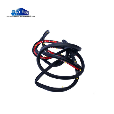 Strip segel pintu depan kiri karet untuk suku cadang truk Foton OEM NO F1B18061200034A1916